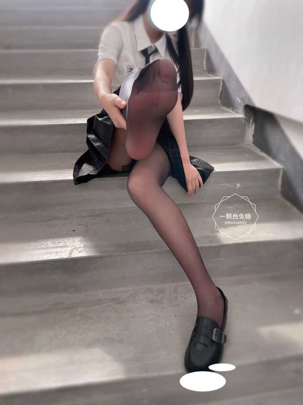 一颗白兔糖 视图 [78P+6V/104M]