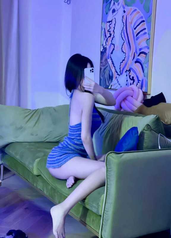 63万粉颜值主播 小坦克 定制21部 [31P+21V/352M]