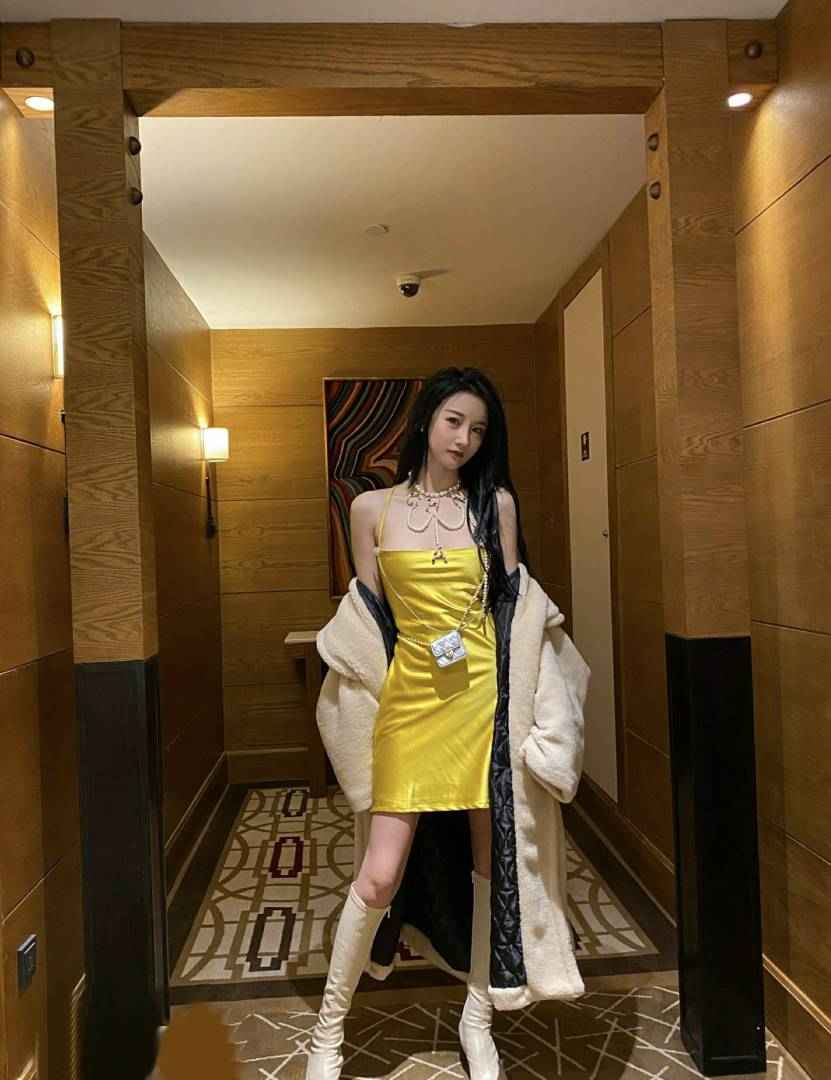 身材178CM超模女神高惠儿 [23P+1V/199M]