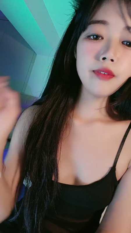 颜值主播 白羊座(土味白羊) 视频合集 [33V/33.9G]