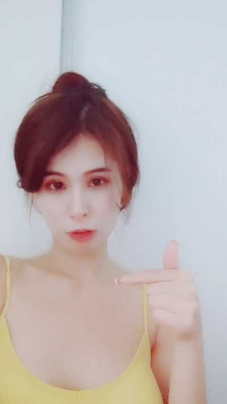 极品大四学妹 御可 10小时合集 [7V/5.74G]