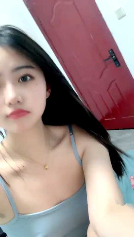 倾国倾城校花级颜值女神 李嘉欣 [2V/3G]