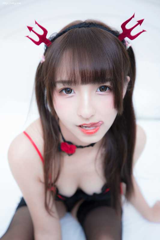 神楽坂真冬 - 小恶魔Little Devil [157p/301MB]