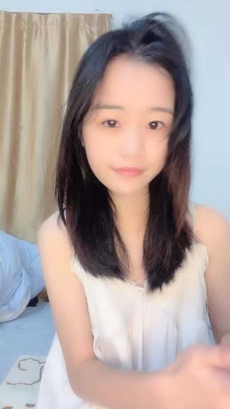 超级清纯好看的小学妹 18小仙女 [6V/2.38G]
