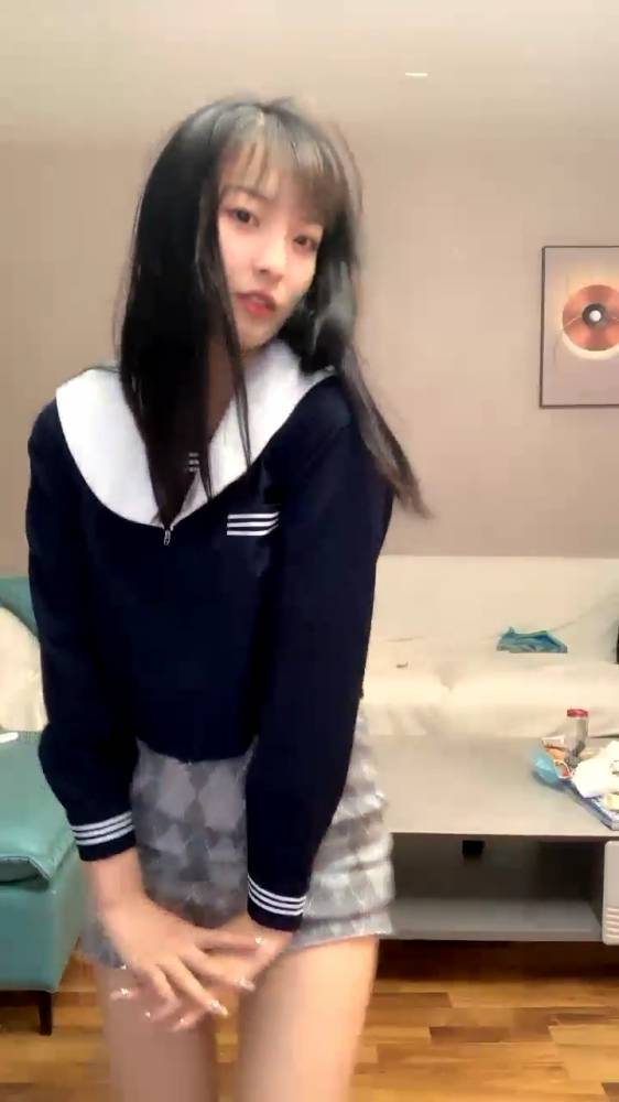 邻家小妹型可爱主播 糖纸妹妹 [2V/2.43G]