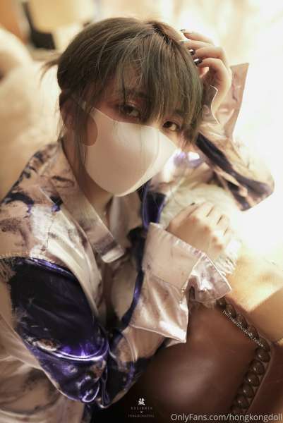 HongKongDoll 女友中篇 她是谁 [20P+3V/4.35G]