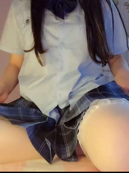 Vivian 视频 [21V/2G]