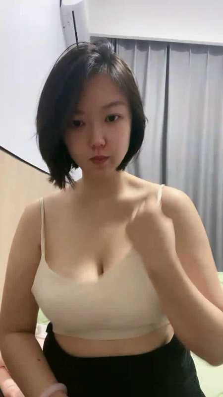 短发气质御姐 妹少女战士00年 [4V/3.27G]
