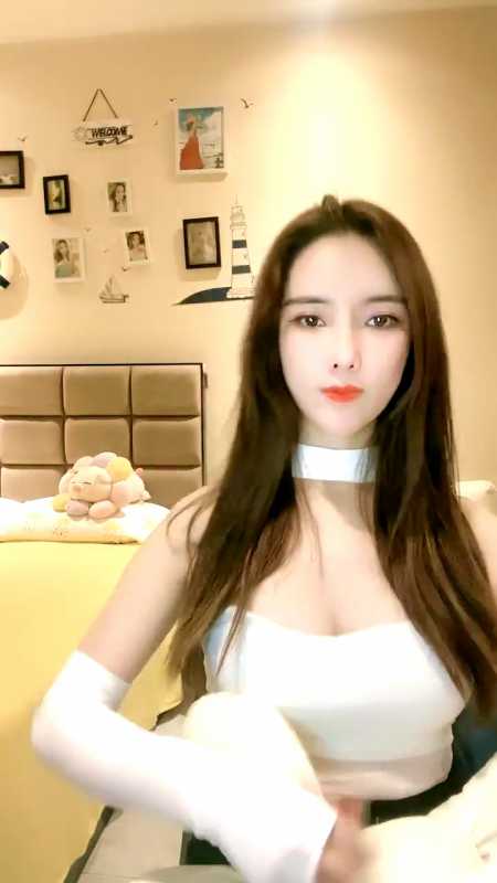 长腿美臀的极品封面模特女神 小妍 20小时合集 [14V/10.5G]