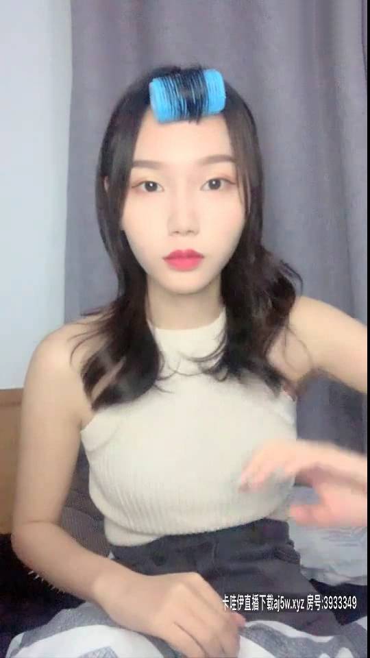 主播 李娜 直播合集 [68V/24.4G]