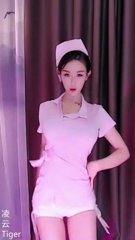 极品舞姬 舞嫣小妖精 857、抖臀、一字马、被封前的录像 热舞合集 [135V/5.9G]