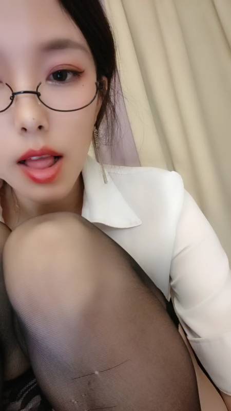 主播 徐婉婉 6.4 6.8 直播 [5V/2.76G]