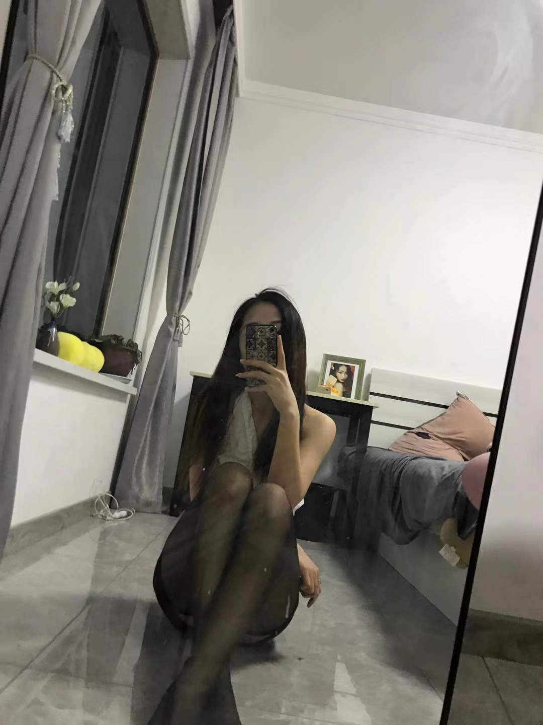 主播 赵维娅 万元定制合集 [233P+78V/4G]