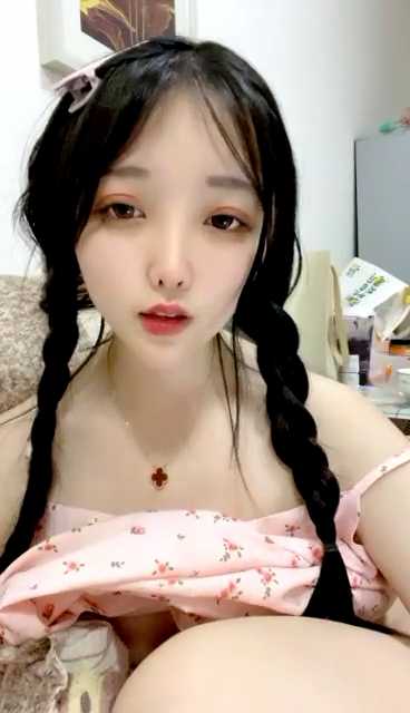 好美的超甜小仙女 幼可可 视频 [3V/3.37G]