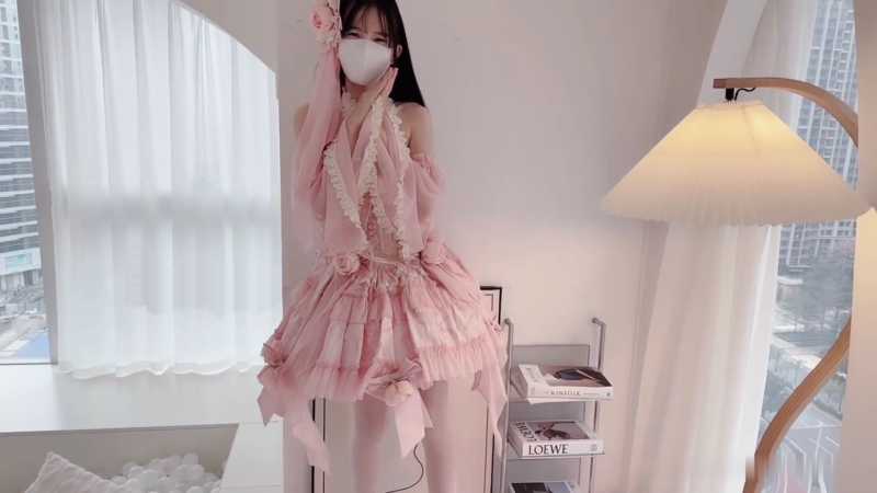 粉色情人 甜美lolita娘 [1V/1.2G]