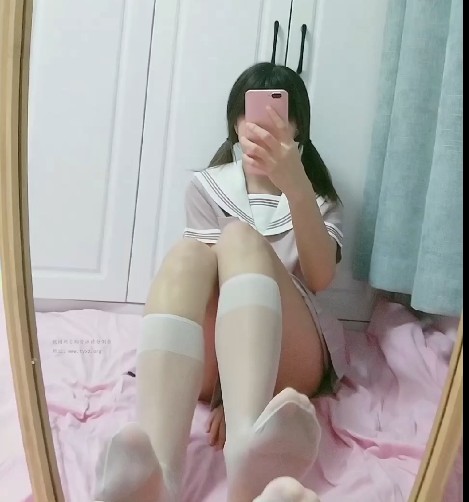 欢欢 白丝JK [2V/770M]