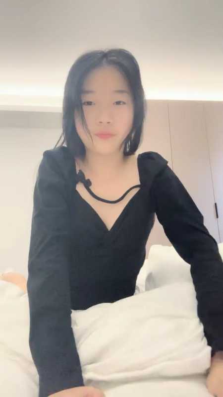 超清纯妹子 可爱兔子 20小时合集 [26V/9.36G]