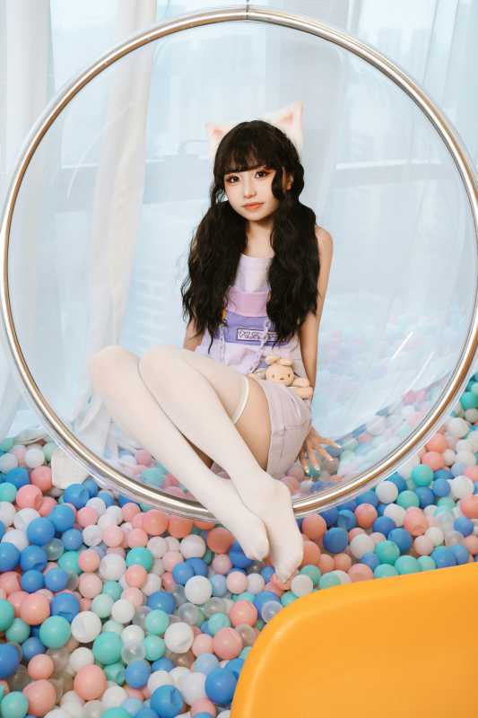 爆机少女喵小吉 小吉的答谢礼2 [62P+2V/934M]