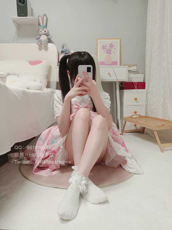 白桃少女 粉色蝴蝶结洛丽塔 [32P+1V/1.76G]
