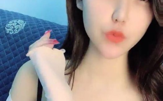 那酒窝瞬间让人心醉今晚最美女神主播 浪浪 [4V/889M]