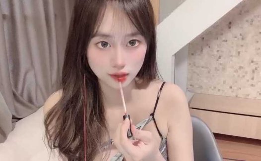 高颜值长腿女神 stripchat (anan_babe) [5V/4.41G]