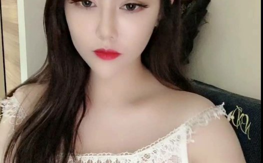软软roro柠檬圈收费打赏视频 [14V/683M]