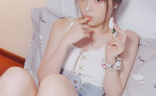 草莓味的奈奈兔 抹茶味的奈奈兔 [67P+1V/171M]