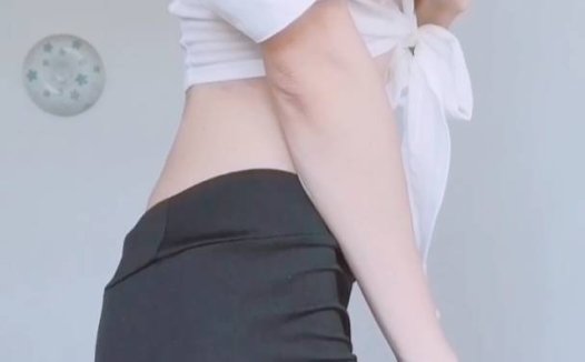 软学姐 小怪兽套 [1V/718M]