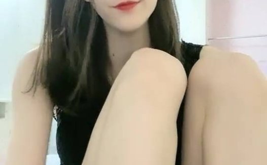 清纯外表可爱舞蹈系女神主播 蜜桃可爱多 [13V/4.1G]