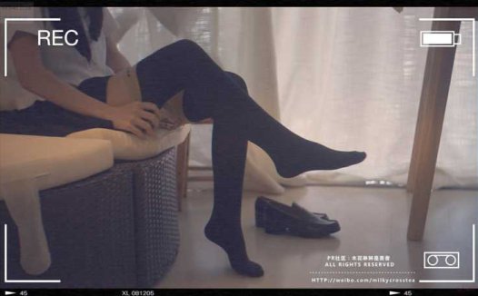 木花琳琳是勇者 – 女高中生换装丝袜play [21P+1V/209M]