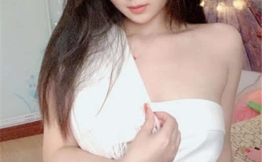 花椒主播花花儿极品身材自拍福利合集 [8P/47V/1.77G]