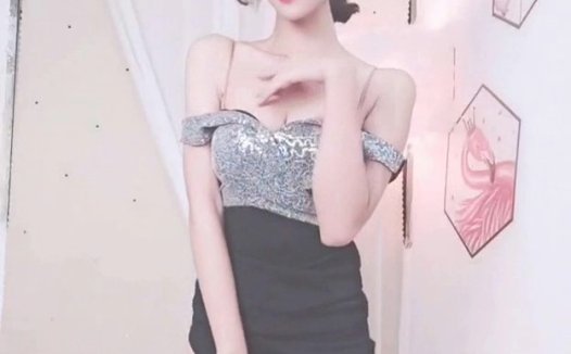 花椒主播 小乃甜 萌萌大长腿 合集 [9V]