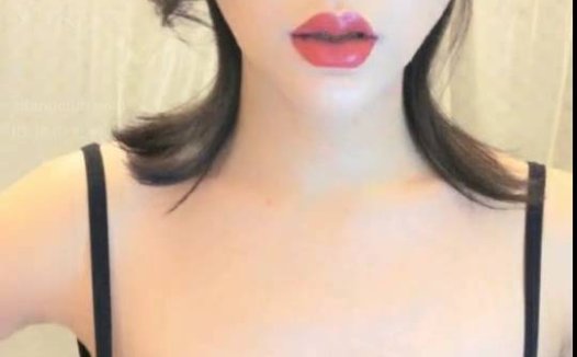 女神级主播 艾菲儿（艾菲尔） 密码房秀+直播福利大合集 [62V/35G]